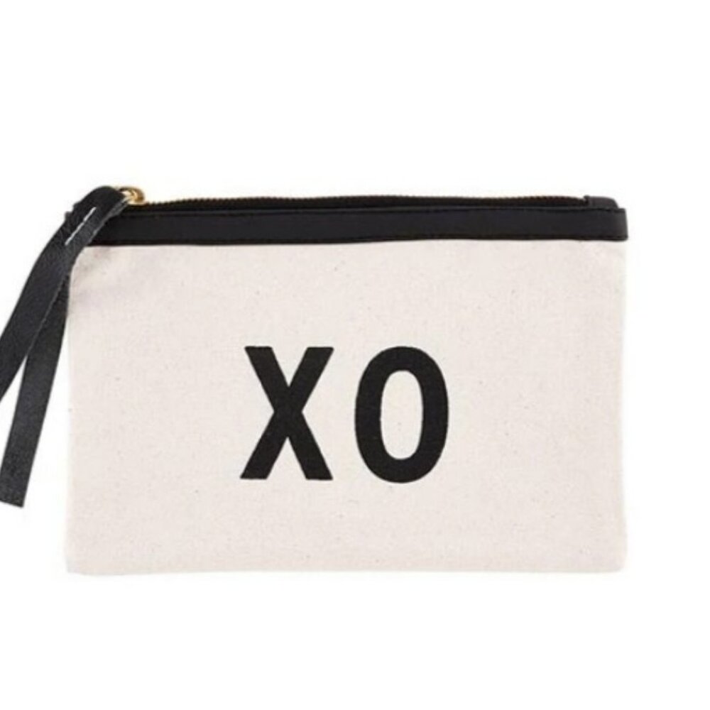 NWT, XO Canvas Zipper Pouch